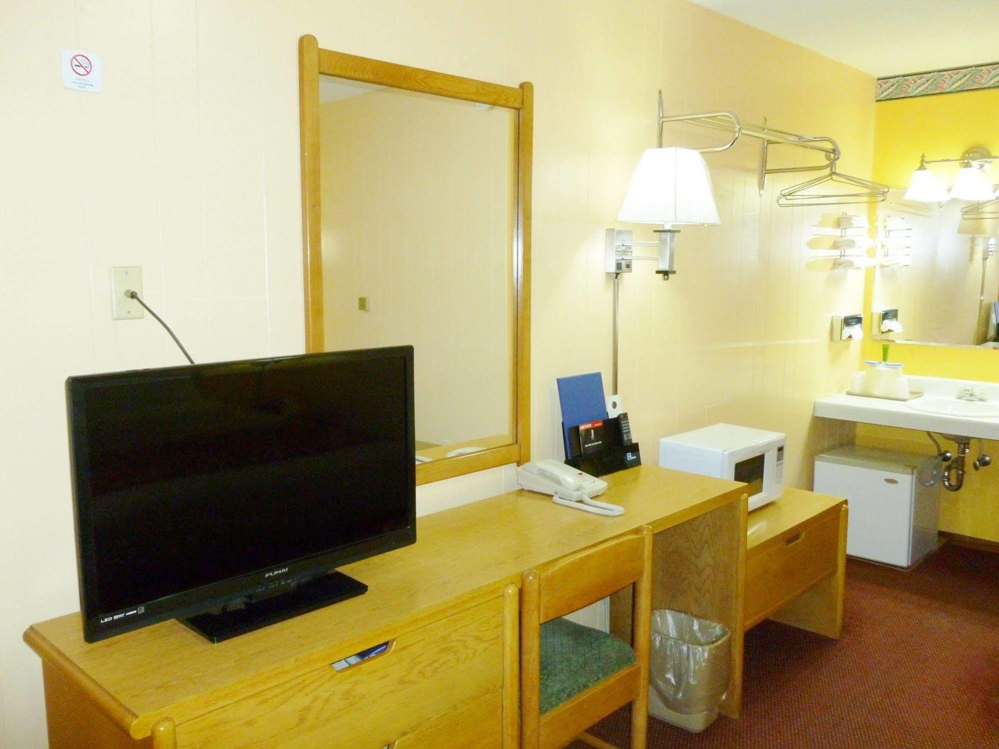 Royal Rest Motel Chariton 外观 照片